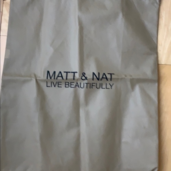 Matt&nat - Picture 6 of 7